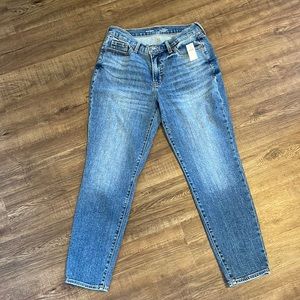 Size 8 Women’s Old Navy Jeans